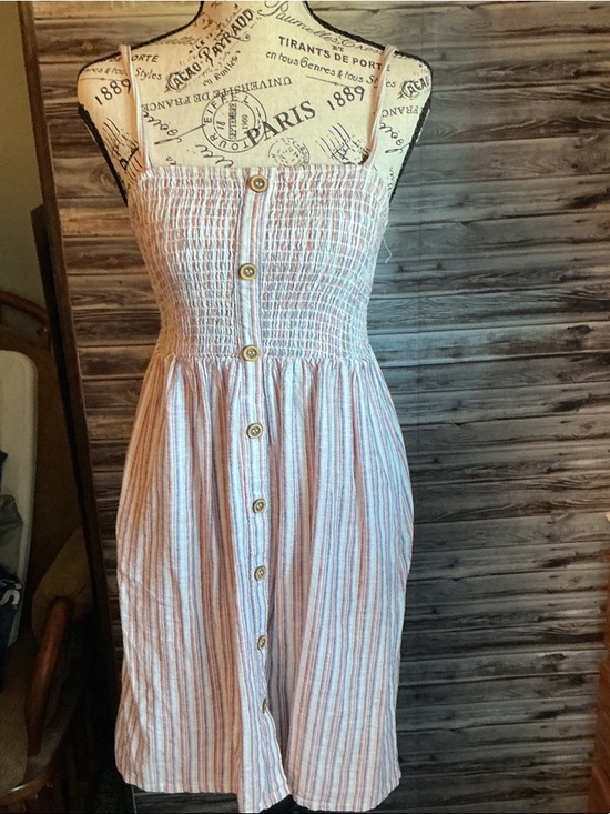 Dresses & Skirts - ★ Smocked Stripe Sundress Button Front Spaghetti Strap Dress Medium